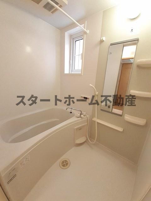 バス・シャワールーム　日々の疲れを癒すお風呂付です