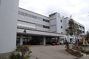 中学校　秋田市立城南中学校（中学校）まで815m