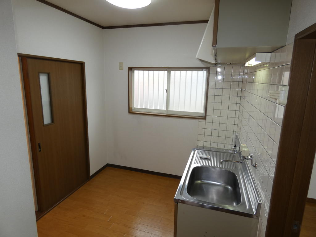 居室・リビング　キッチン