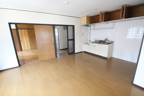 居室・リビング　※別号屋の写真です