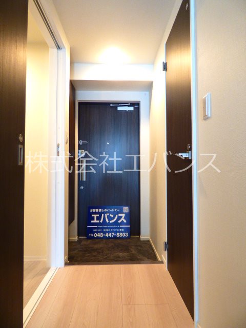 【Calm　Residence　Prologueの玄関】