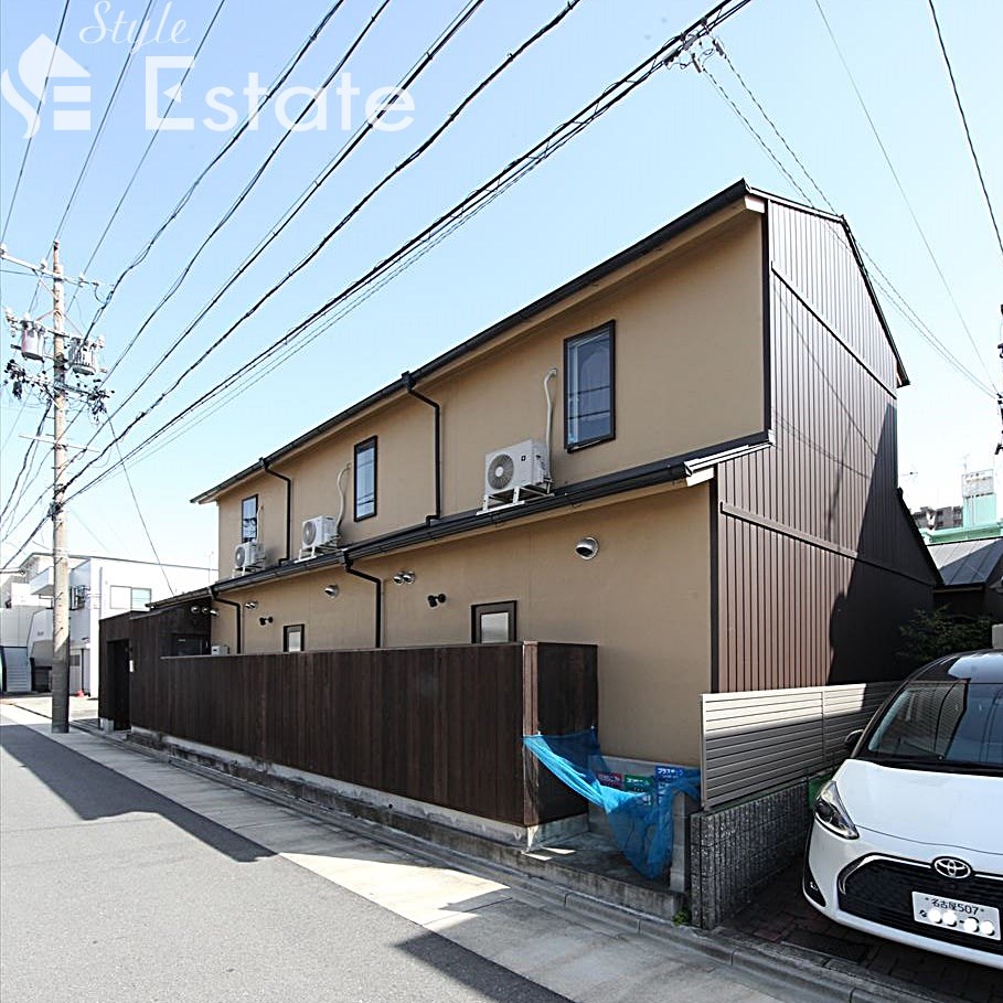 名古屋市北区駒止町のアパートの建物外観