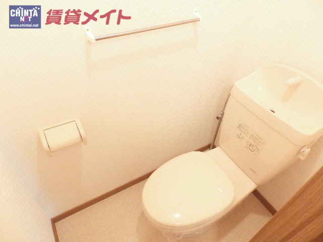 【メゾンイフリートIIのトイレ】