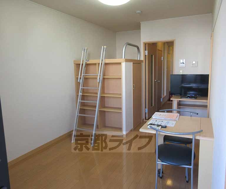 居室・リビング　スペースを有効活用できるお部屋です。