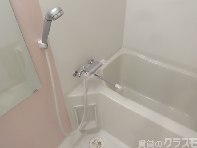 バス・シャワールーム　一日の疲れをお取りください。