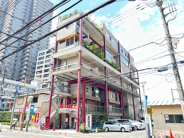 所沢市寿町のマンションの建物外観