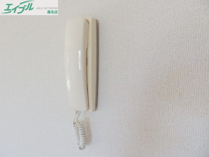 セキュリティ　同物件別部屋の写真です