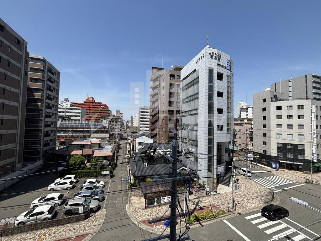 地下鉄御堂筋線 東三国駅 徒歩5分 11階建 築28年のその他写真