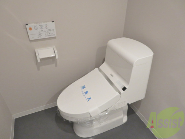 トイレ　トイレにはもちろんちゃんとウォシュレットが備え付け