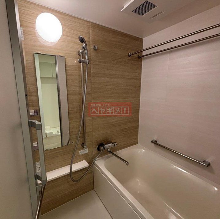 バス・シャワールーム　バス