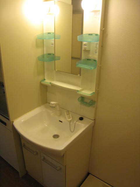 洗面設備　シャンプードレッサーです。