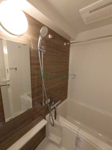 バス・シャワールーム　別部屋参考写真