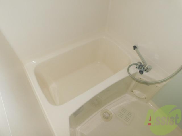 バス・シャワールーム　広い浴室です