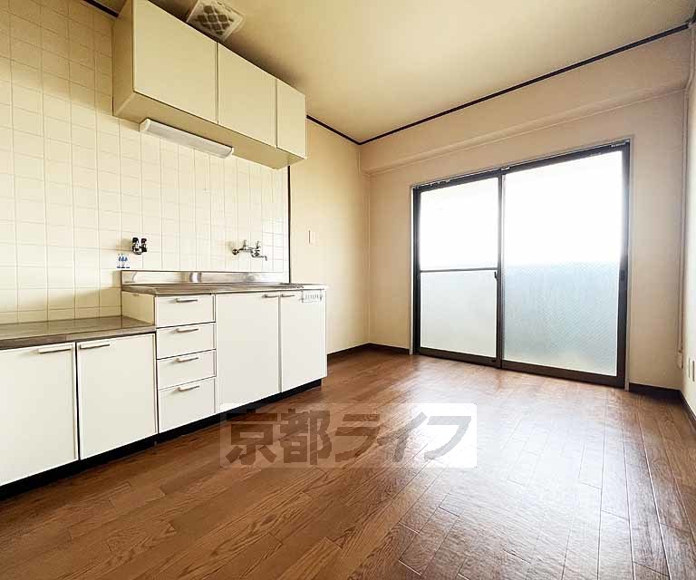 居室・リビング　ＪＲ・地下鉄ダブルアクセスの好立地物件！