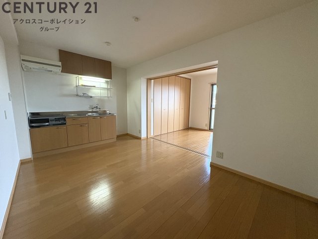 居室・リビング　広々としたリビング！