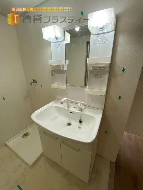 洗面設備　マストアイテムですね、独立洗面台