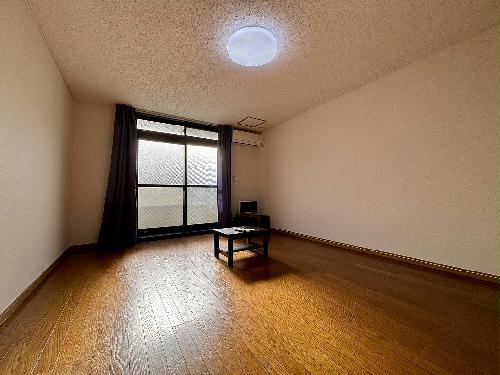 居室・リビング　設備・仕様は号室により異なる為、現況を優先いたします。