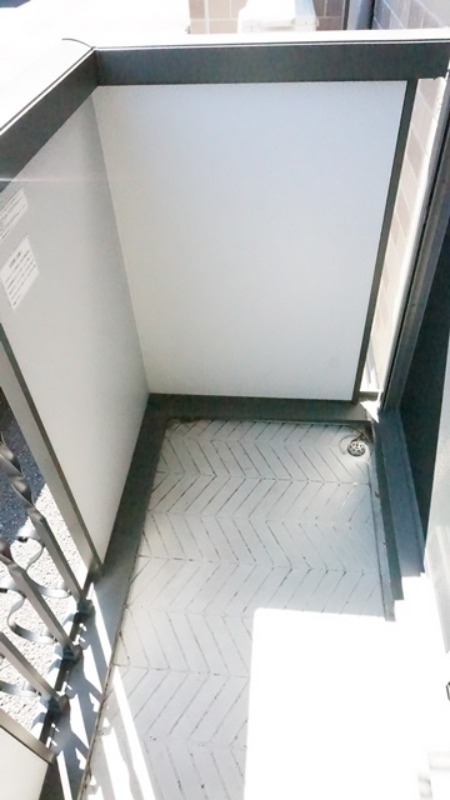 バルコニー　図面と現状に相違がある場合には現状を優先