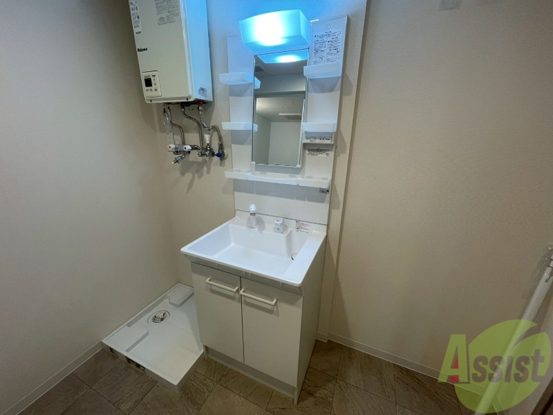 洗面設備　シャンプードレッサーで身支度もラクラクです！