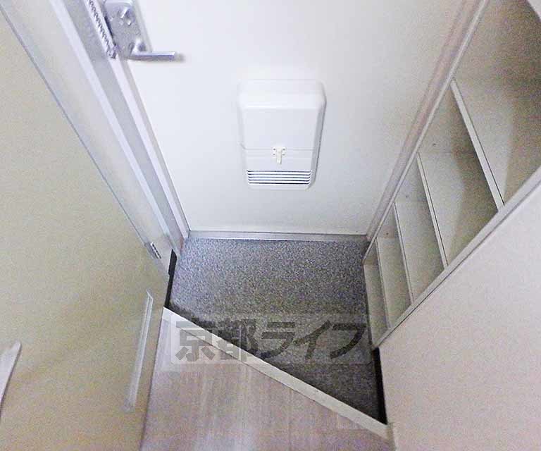 玄関　玄関です。