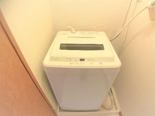 洗面設備　設備・仕様は号室により異なる為、現況を優先致します。