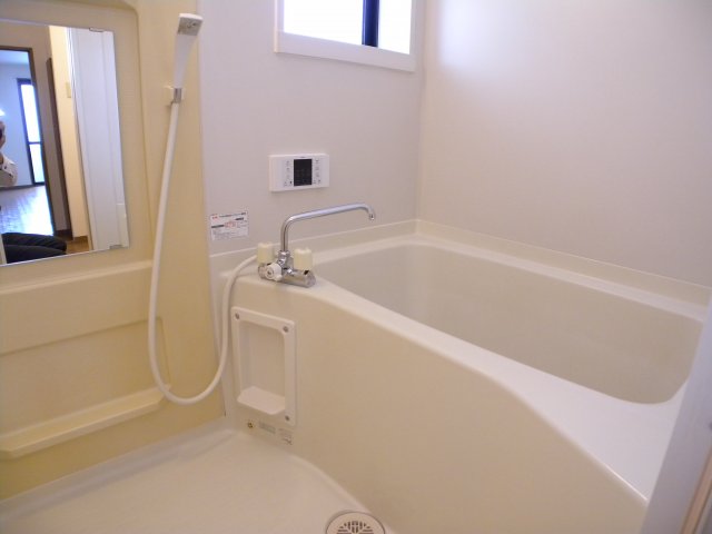 バス・シャワールーム　ウエストハイツ