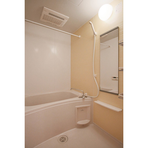 バス・シャワールーム　同じ間取の画像です。