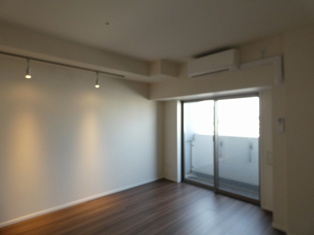 居室・リビング　居室※別部屋参考写真