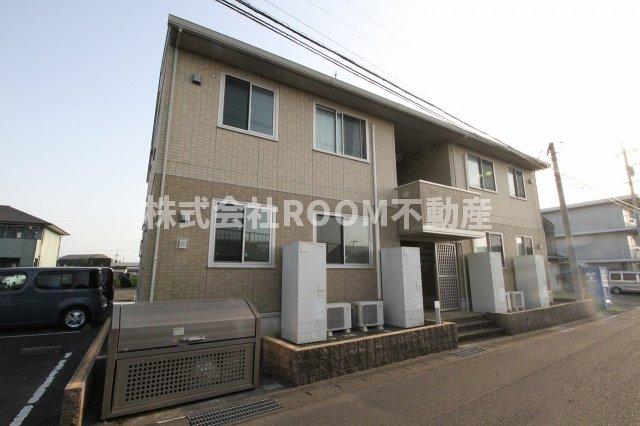 建物外観　落ち着いた雰囲気の外観です