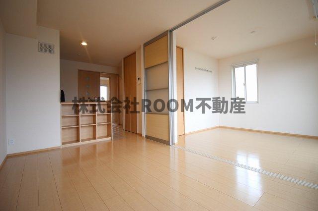 居室・リビング　ゆったりとした居間です