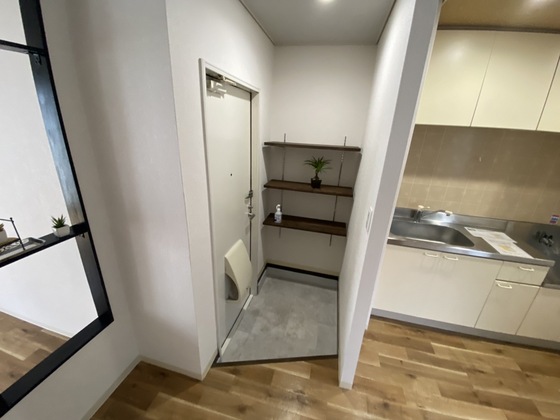 玄関　※別部屋の写真です