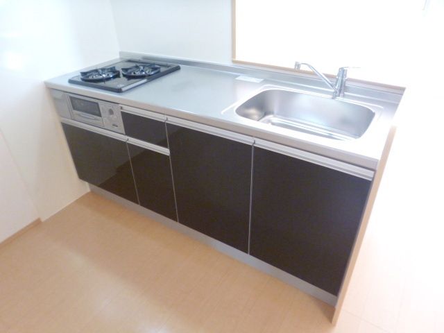 キッチン　※同タイプ内観のイメージ写真です