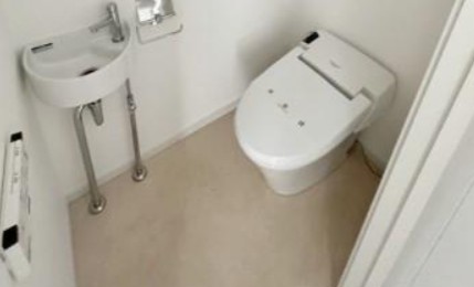 トイレ　白金台貸戸建