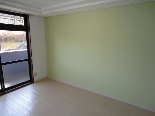 居室・リビング　アクセントクロス