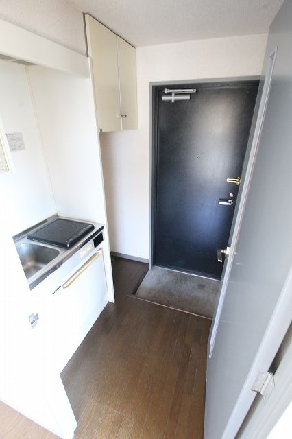 玄関　別の部屋の写真です