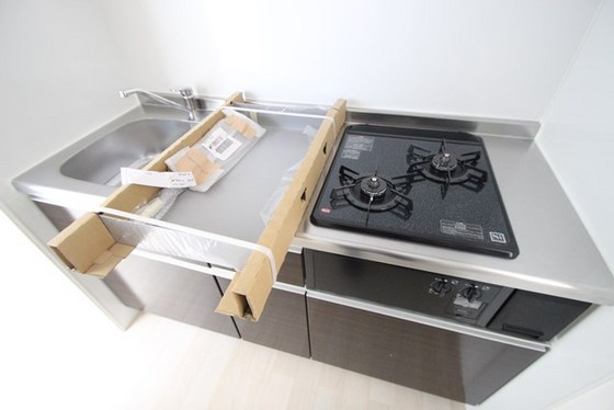 キッチン　※別の部屋の写真です