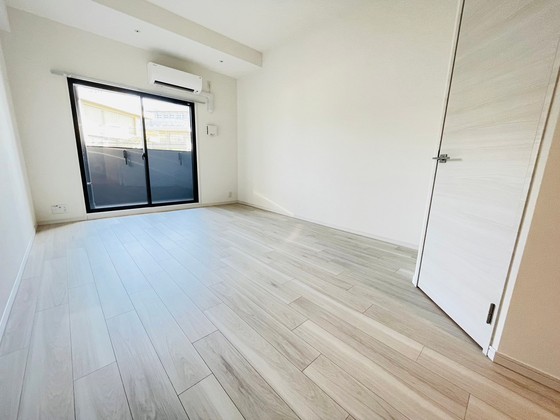 居室・リビング　※別部屋の写真です