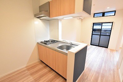 キッチン　☆★　テレビを観ながら…便利だネ♪　対面式キッチン　★☆