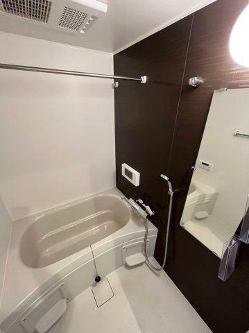 バス・シャワールーム　同シリーズ物件のモデルルームになります※現況優先