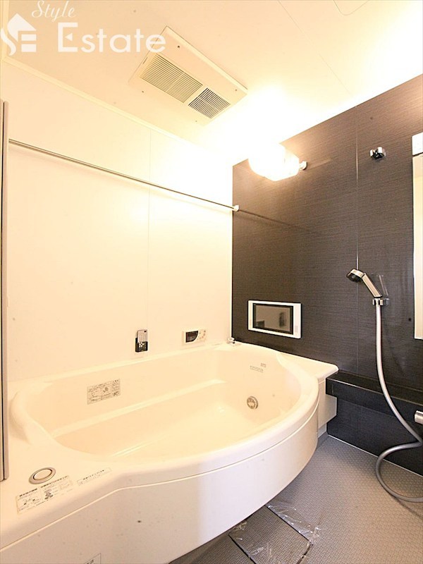 バス・シャワールーム　バスルーム