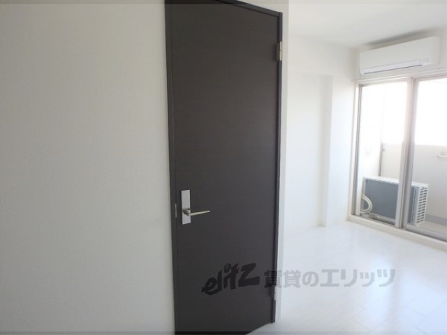 収納　ウォークインクローゼット