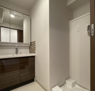 洗面設備　※別部屋の参考写真です。