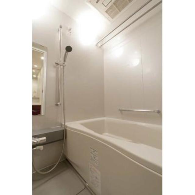 バス・シャワールーム　※写真は同タイプ住戸です。