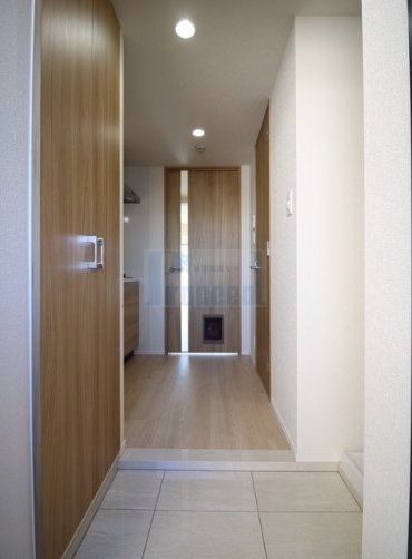 玄関　玄関部分