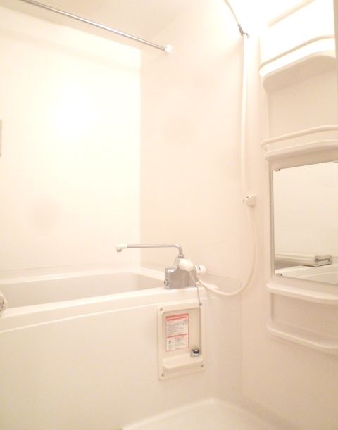 バス・シャワールーム　バスルーム