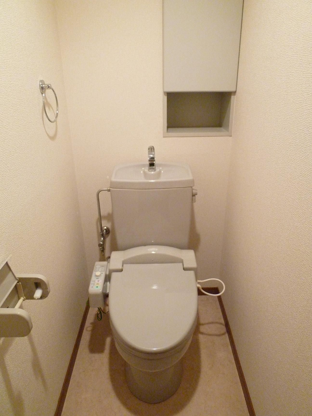 トイレ　シャワートイレ