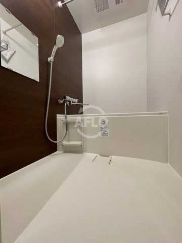 バス・シャワールーム　L.fino岸里WEST　浴室