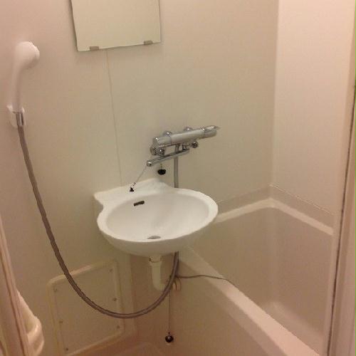 バス・シャワールーム　※写真と現物が異なる場合は現物を優先いたします。