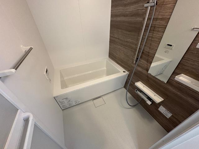 バス・シャワールーム　バス（イメージ）