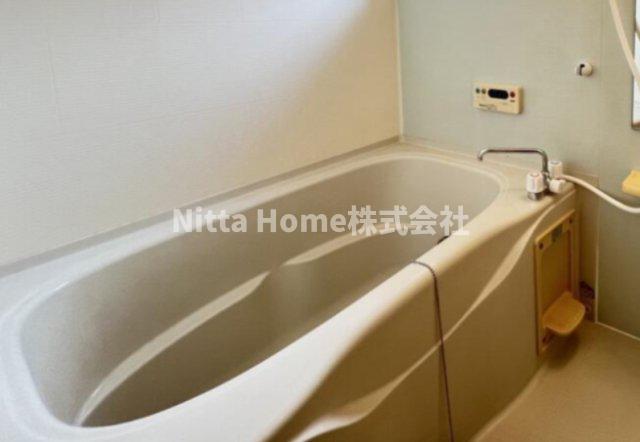 バス・シャワールーム　追い焚き機能・浴室乾燥機も設置済み◎